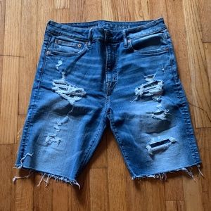 American Eagle air flex Blue Denim distressed jean shorts